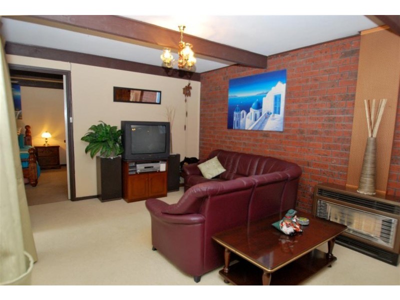 3 Mandalay Drive, Happy Valley SA 5159