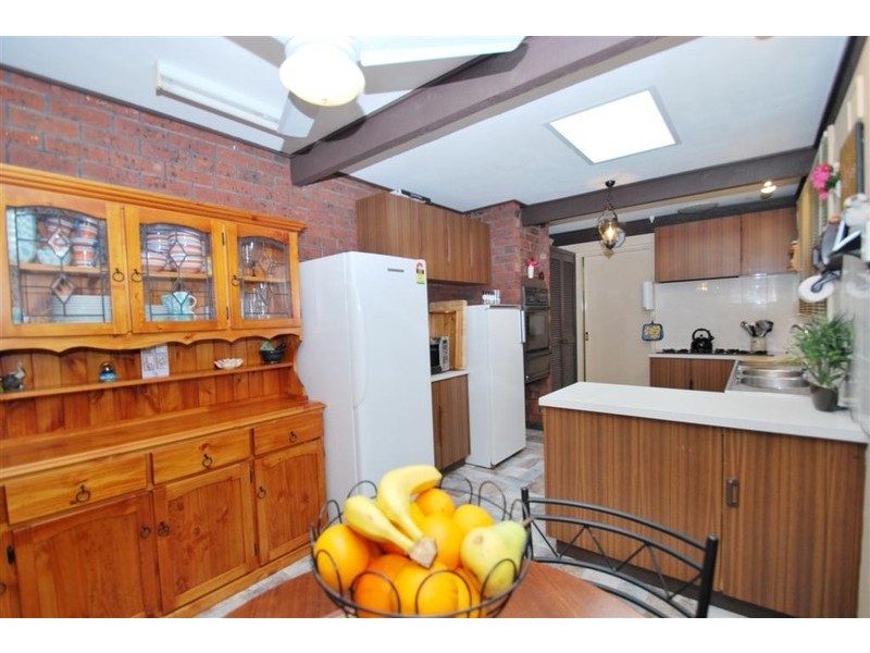 3 Mandalay Drive, Happy Valley SA 5159