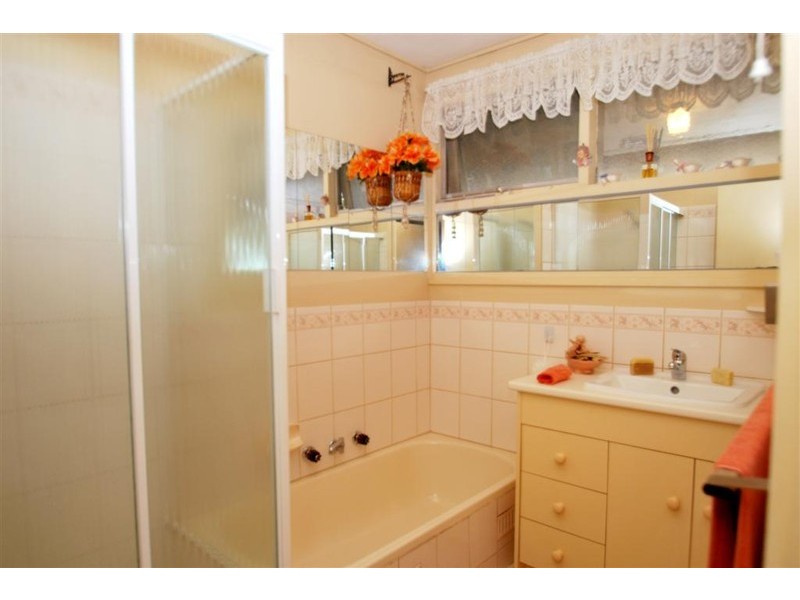 3 Mandalay Drive, Happy Valley SA 5159