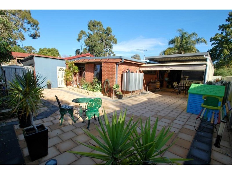 3 Mandalay Drive, Happy Valley SA 5159