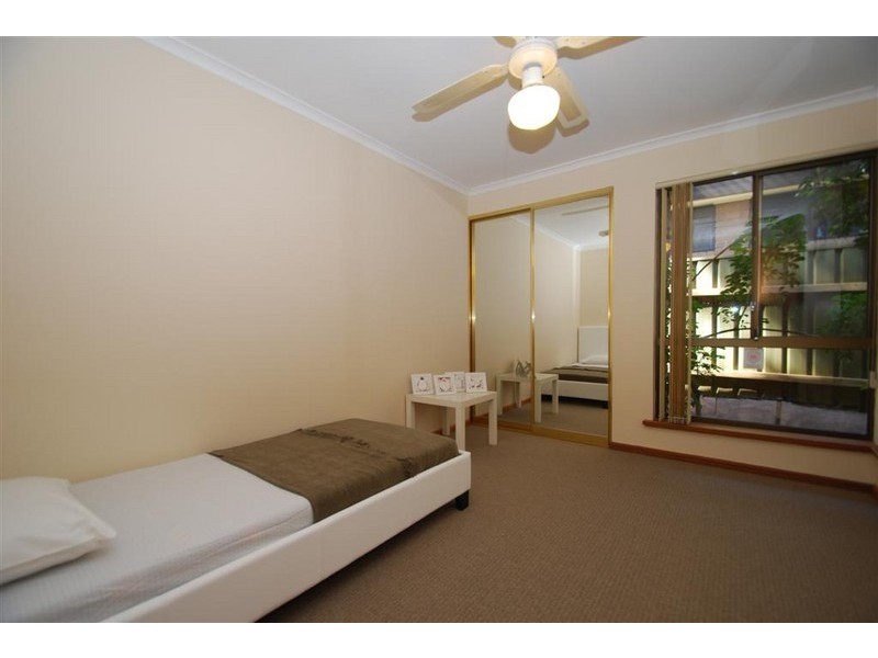 40 Crossing Road, Aberfoyle Park SA 5159