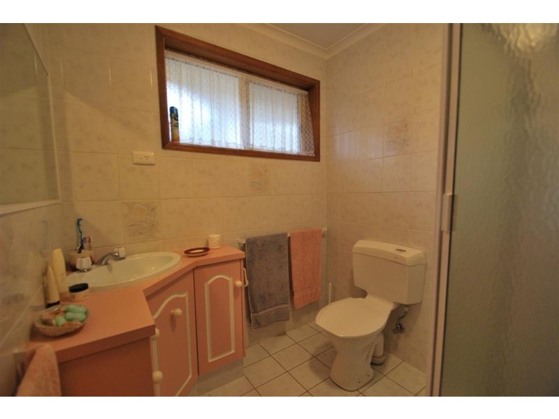13 Sandalwood Grove, Woodcroft SA 5162