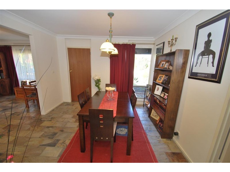 10 Jennifer Drive, Happy Valley SA 5159