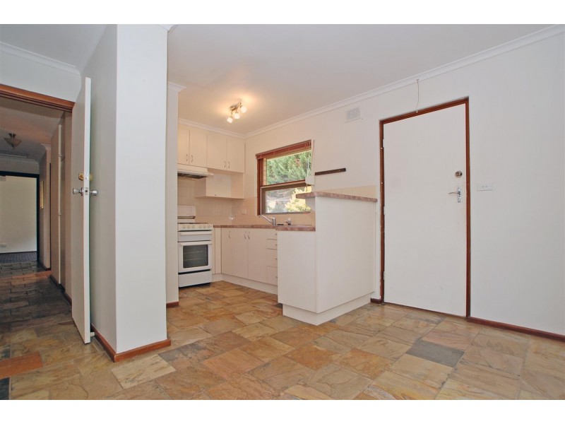 27 Braeside Avenue, Reynella East SA 5161