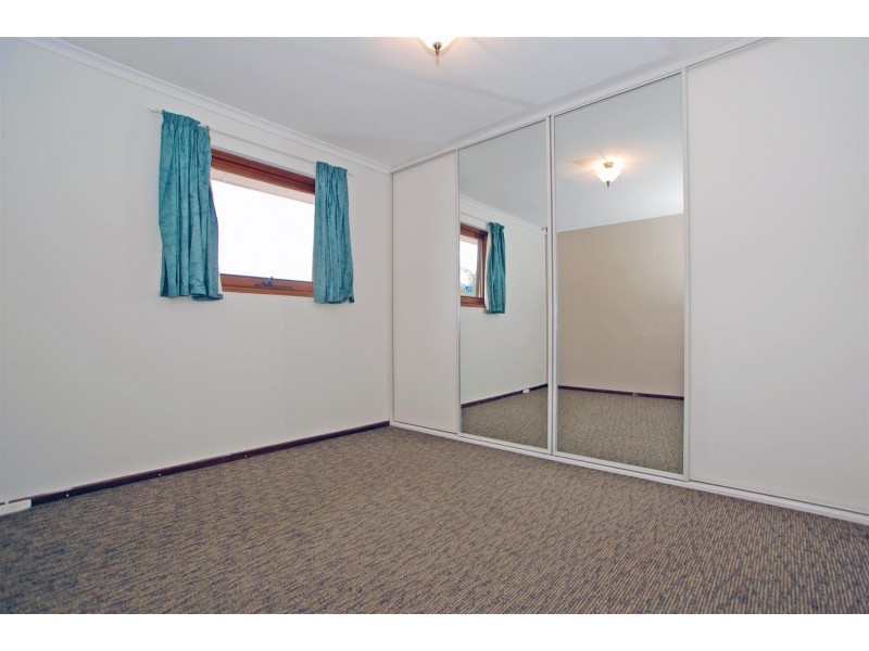 27 Braeside Avenue, Reynella East SA 5161