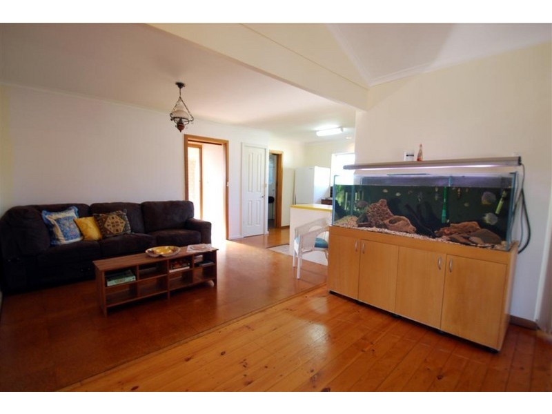 17 Radcliffe Grove, Christie Downs SA 5164