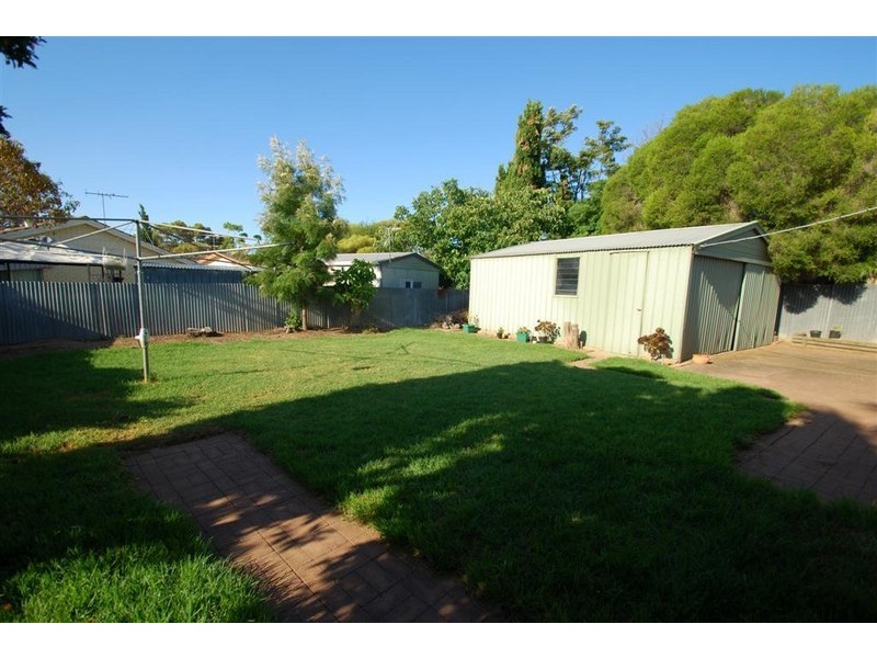 17 Radcliffe Grove, Christie Downs SA 5164