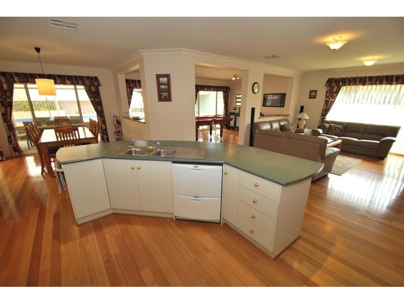 18 Jasmine Avenue, Maslin Beach SA 5170