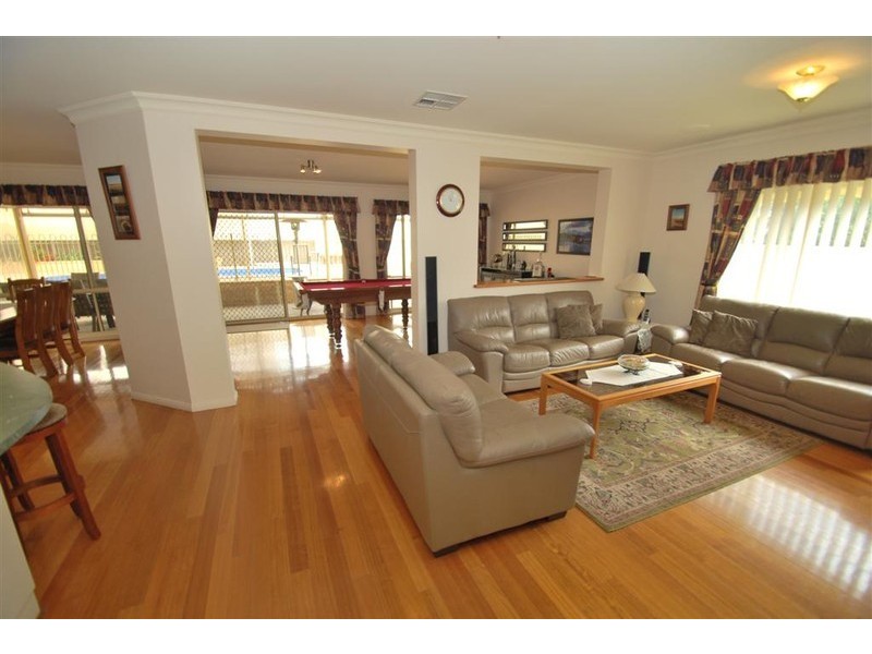 18 Jasmine Avenue, Maslin Beach SA 5170