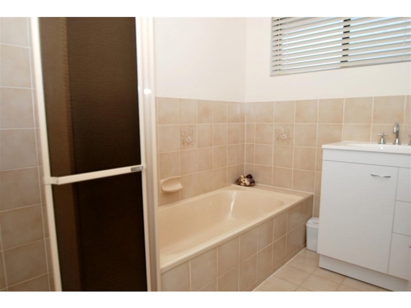 19 Manunda Way, Hallett Cove SA 5158