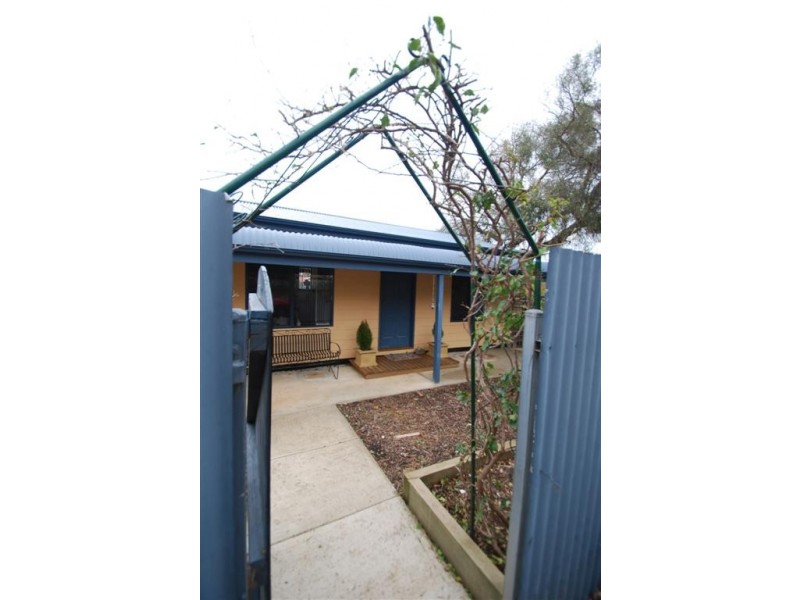 387 Commercial Road, Moana SA 5169