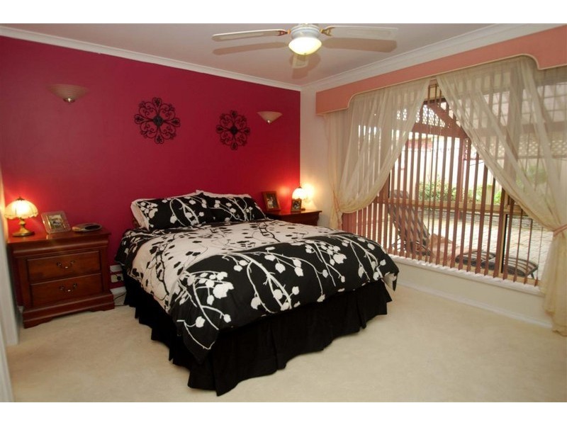 5 Portsmouth Place, Seaford SA 5169