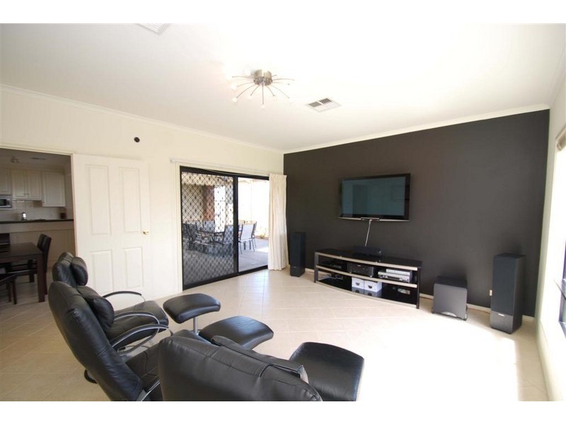 10 Tramway Crescent, Sheidow Park SA 5158