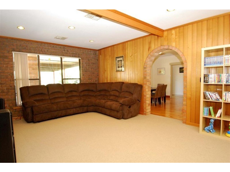 19 Bluehills Road, O’halloran Hill SA 5158