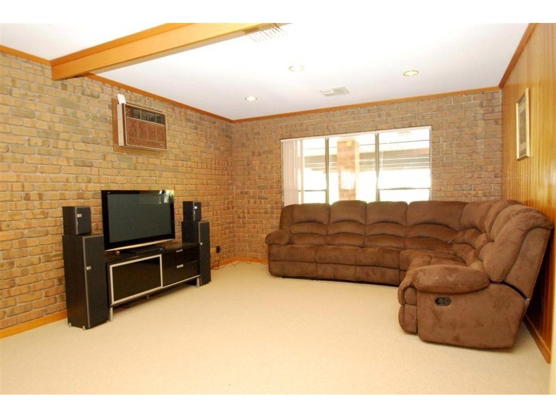 19 Bluehills Road, O’halloran Hill SA 5158