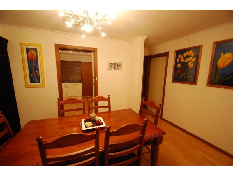 18 Fraser Avenue, Happy Valley SA 5159