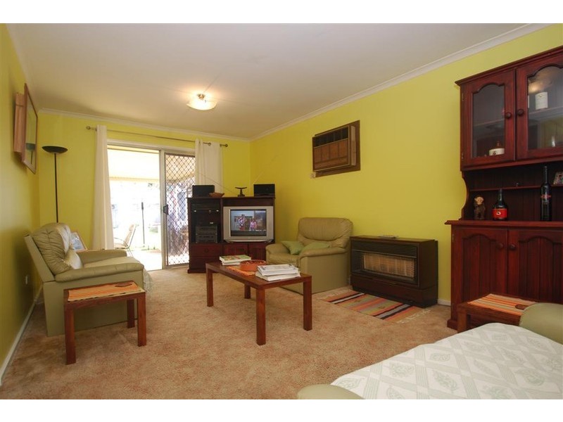12 Heather Road, Happy Valley SA 5159