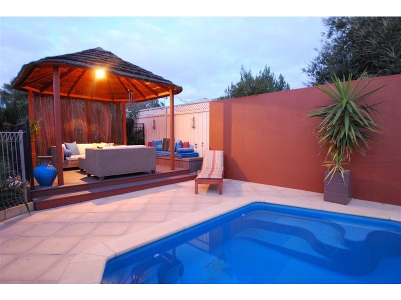 6 Tornado Avenue, Hallett Cove SA 5158