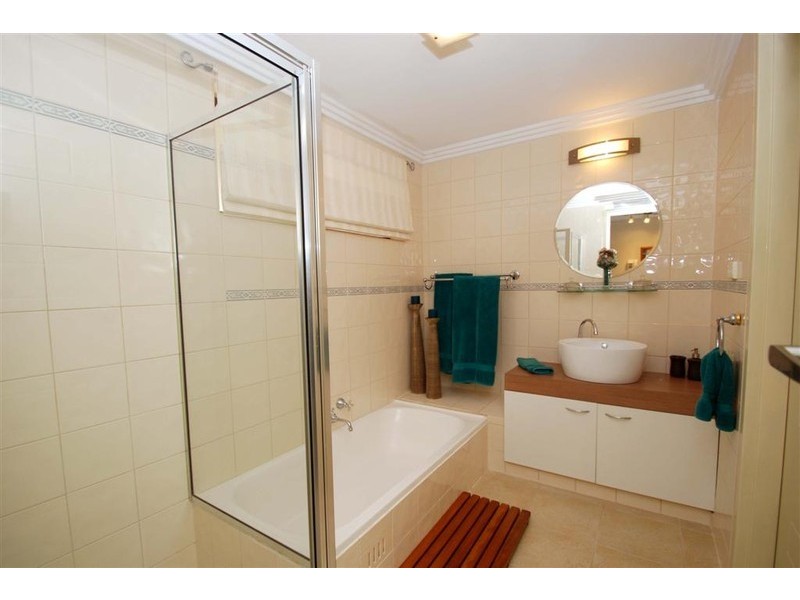 6 Tornado Avenue, Hallett Cove SA 5158