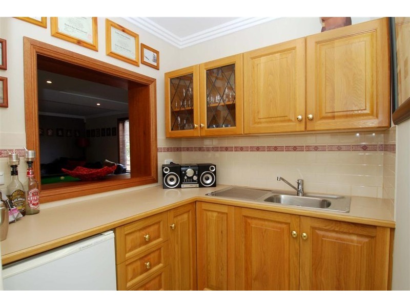 6 Tornado Avenue, Hallett Cove SA 5158