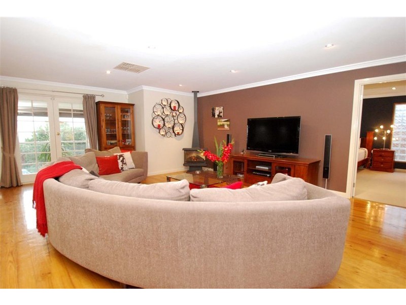 6 Tornado Avenue, Hallett Cove SA 5158