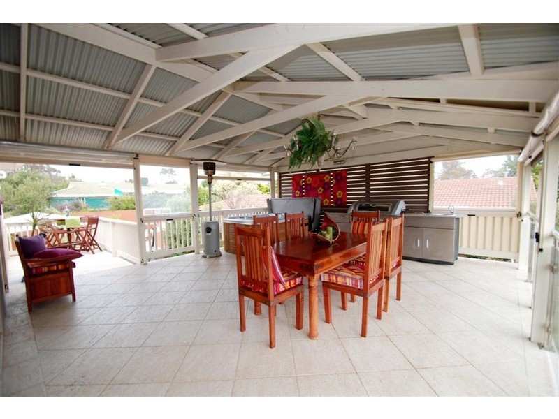 6 Tornado Avenue, Hallett Cove SA 5158