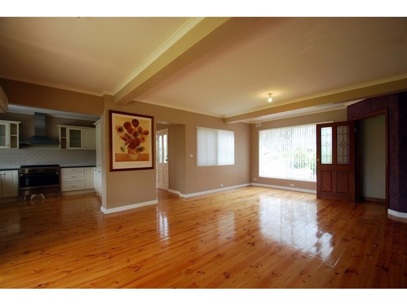 173 Black Road, Flagstaff Hill SA 5159