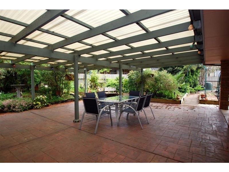 6 Stirling Drive, Morphett Vale SA 5162