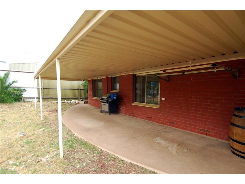 4 Pett Street, Reynella SA 5161