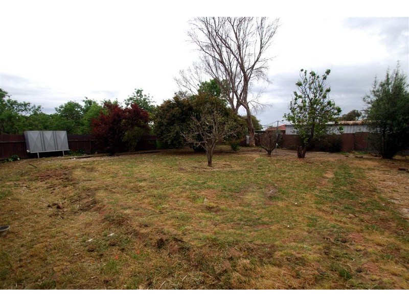 4 Pett Street, Reynella SA 5161