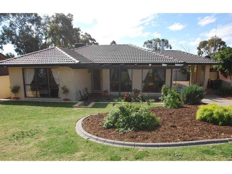 5 James Road, Happy Valley SA 5159