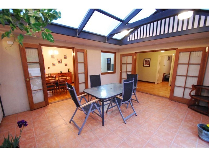 5 James Road, Happy Valley SA 5159