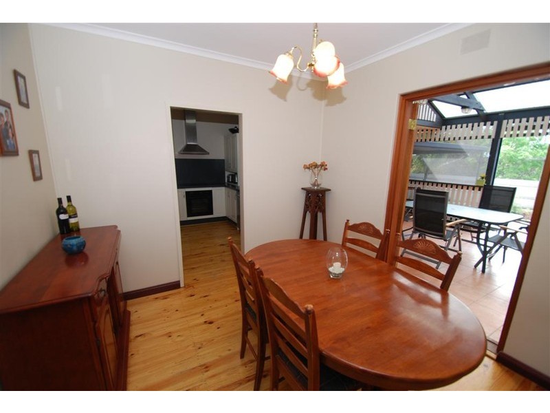 5 James Road, Happy Valley SA 5159