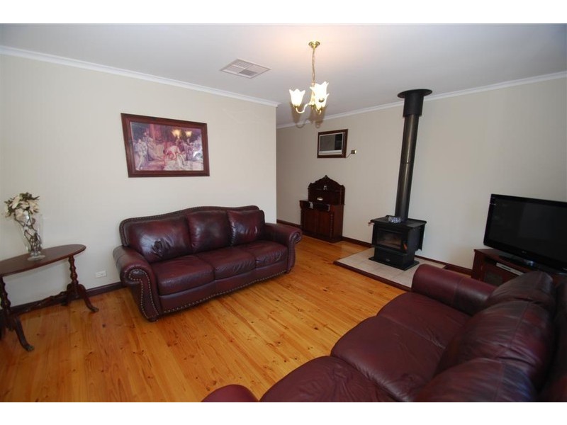 5 James Road, Happy Valley SA 5159