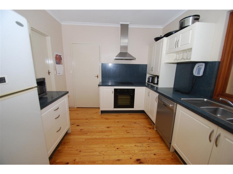 5 James Road, Happy Valley SA 5159