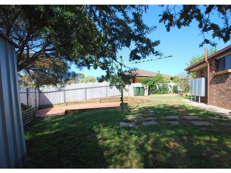6 Manooka Road, Morphett Vale SA 5162