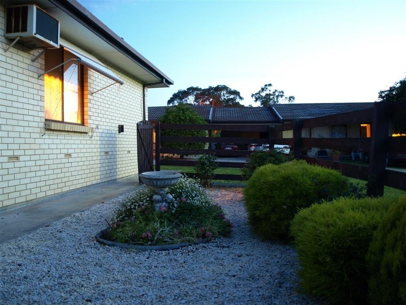 1-3 Malone Crescent, Morphett Vale SA 5162