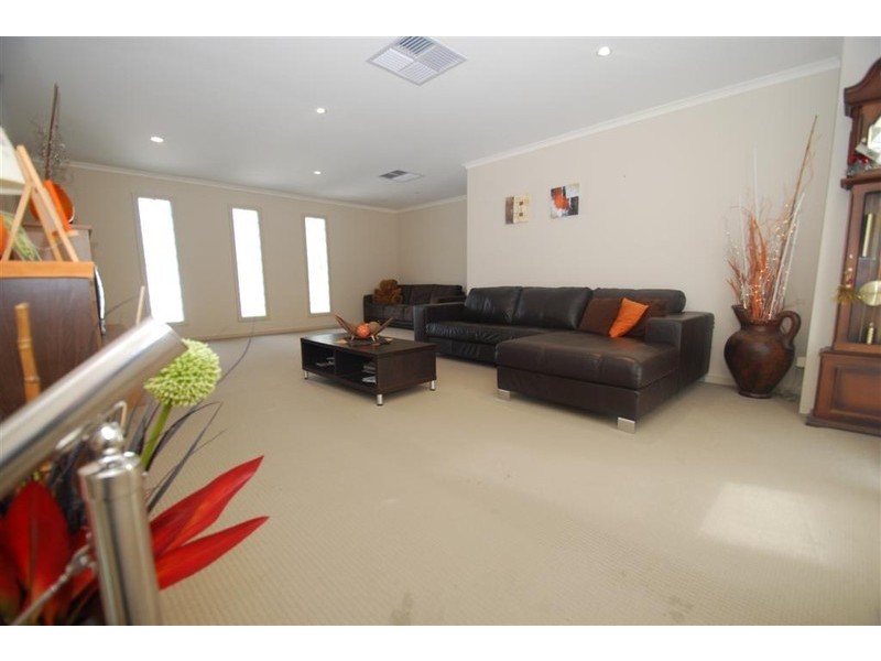 13 Torrens St, Happy Valley SA 5159