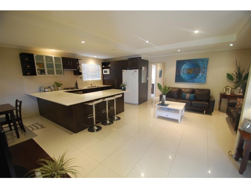 13 Torrens St, Happy Valley SA 5159