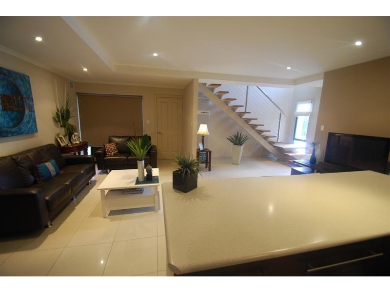 13 Torrens St, Happy Valley SA 5159