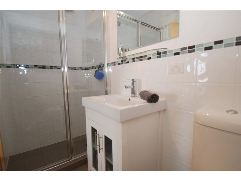 4 Tornado Avenue, Hallett Cove SA 5158