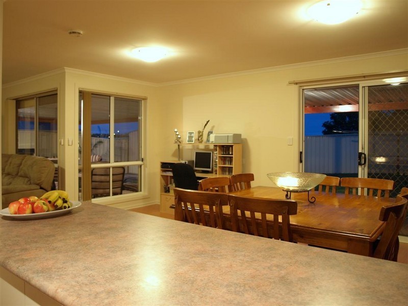 5 Redwood Close, Noarlunga Downs SA 5168