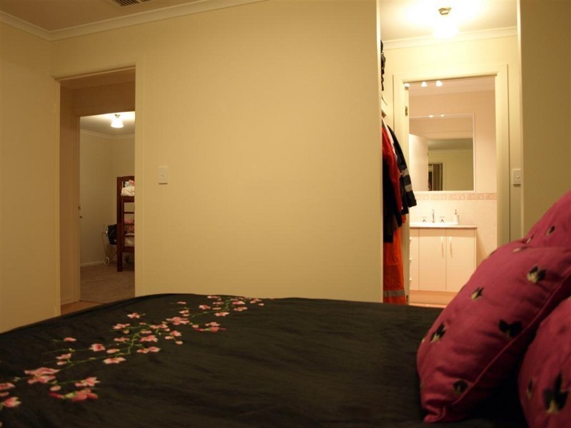 5 Redwood Close, Noarlunga Downs SA 5168