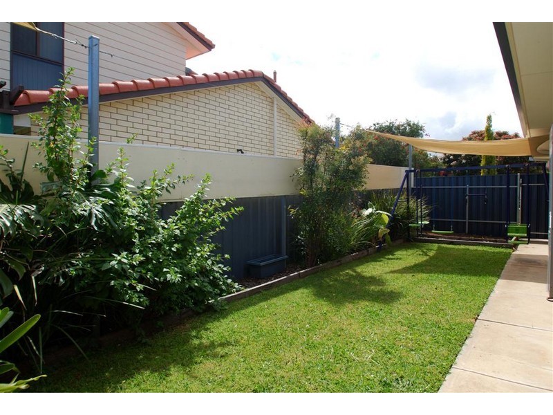 28 Rogana Crescent, Hallett Cove SA 5158