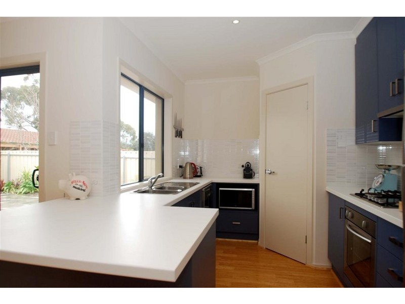 43 Woodswallow Drive, Happy Valley SA 5159