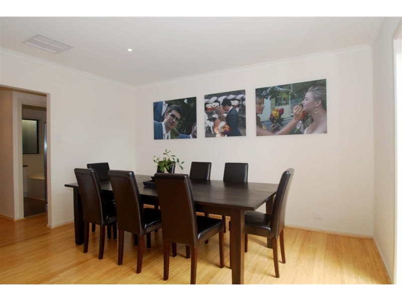 43 Woodswallow Drive, Happy Valley SA 5159