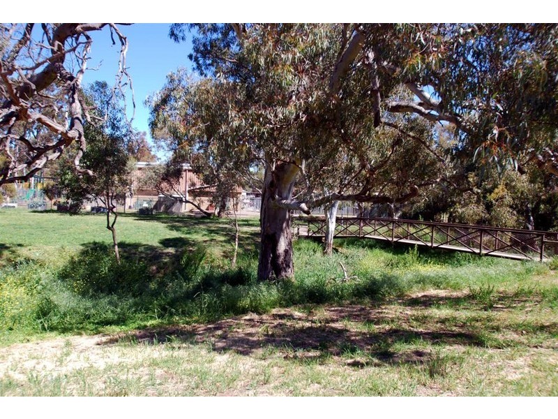 5 Seaview Court, Morphett Vale SA 5162