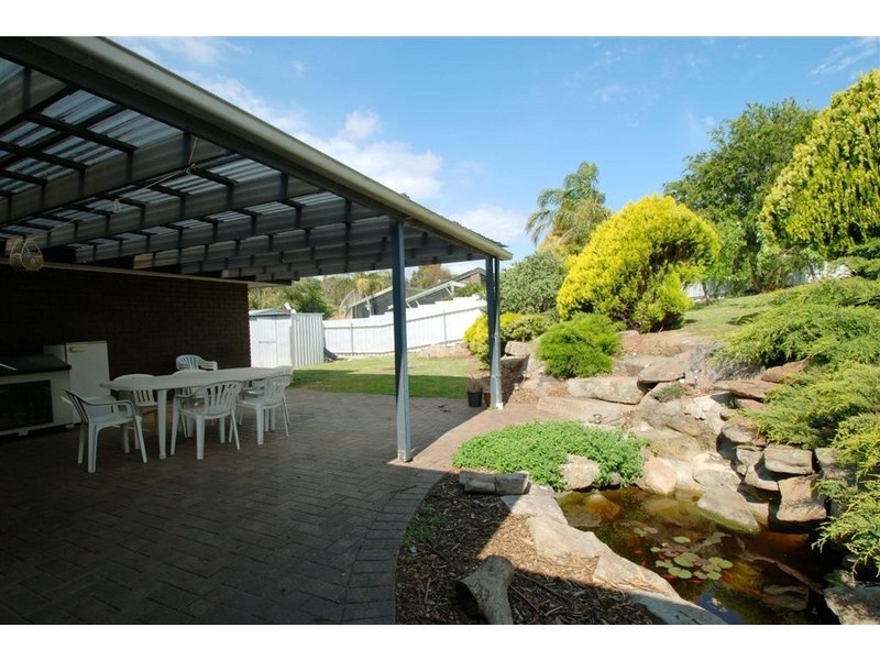 21 Woodswallow Drive, Happy Valley SA 5159