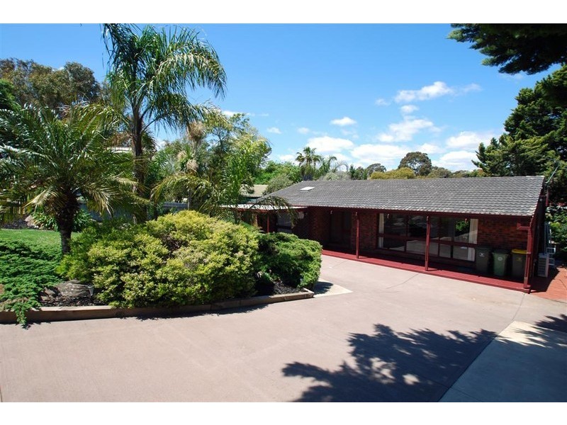 31 McClure Avenue, Reynella East SA 5161