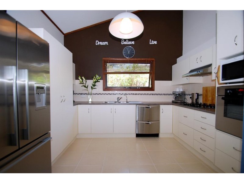 31 McClure Avenue, Reynella East SA 5161